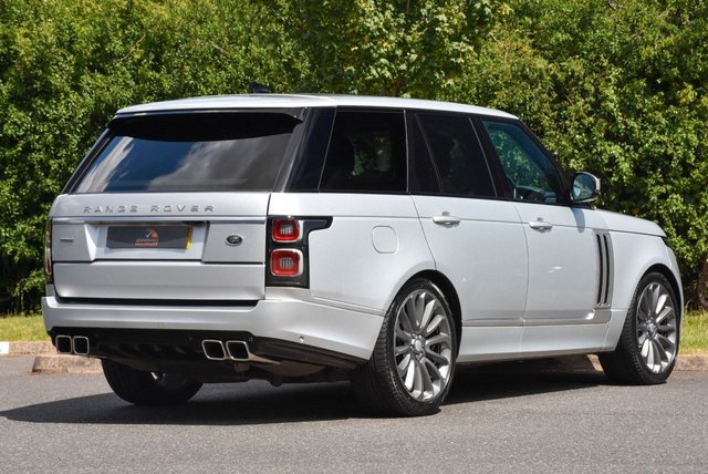 View our LAND ROVER RANGE ROVER
