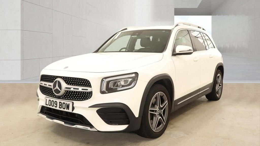 USED 2020 20 MERCEDES-BENZ GLB 1.3 GLB200 AMG Line SUV 5dr Petrol 7G-DCT Euro 6 (s/s) (163 ps) 7 SEATS + SAT NAV