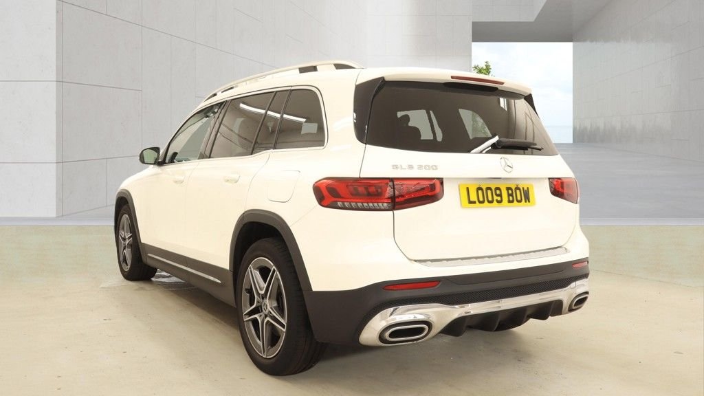 USED 2020 20 MERCEDES-BENZ GLB 1.3 GLB200 AMG Line SUV 5dr Petrol 7G-DCT Euro 6 (s/s) (163 ps) 7 SEATS + SAT NAV