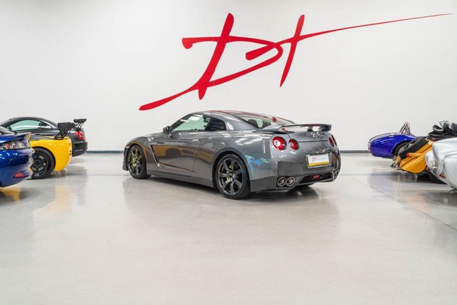 View our NISSAN GT-R