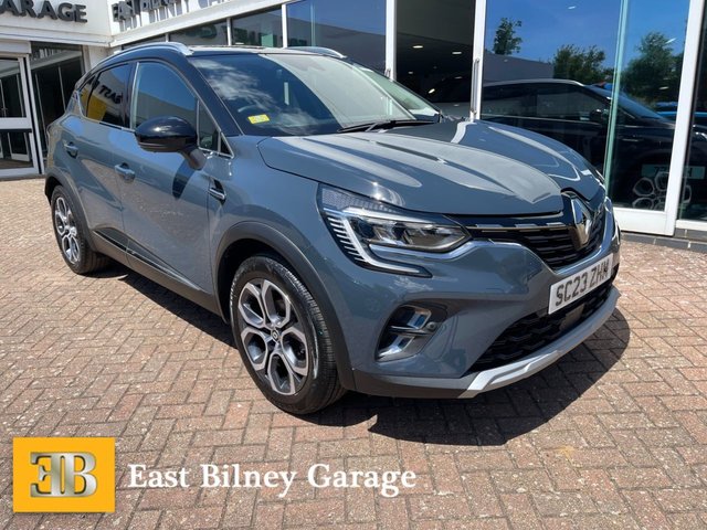 View our RENAULT CAPTUR