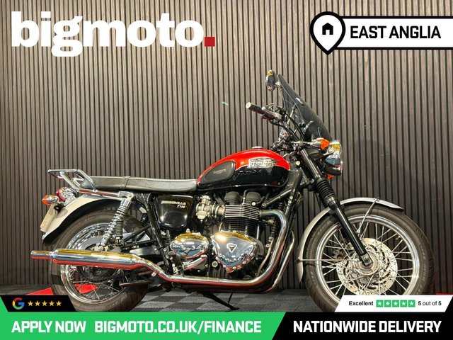 View our TRIUMPH BONNEVILLE T100