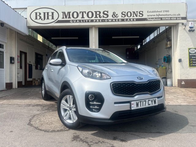 View our KIA SPORTAGE