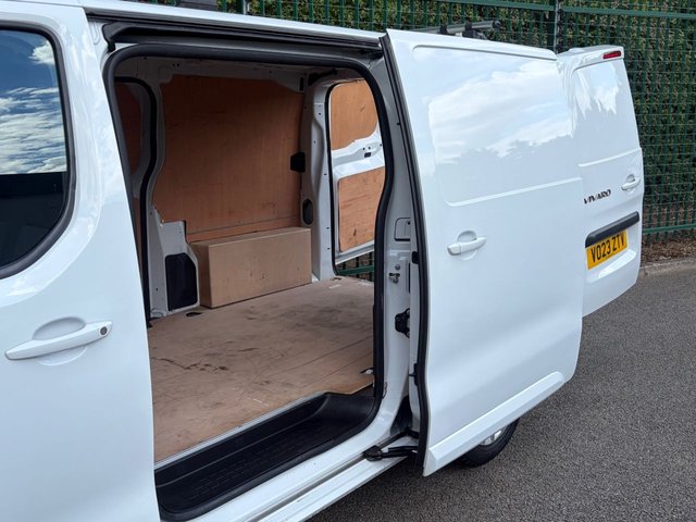 View our VAUXHALL VIVARO