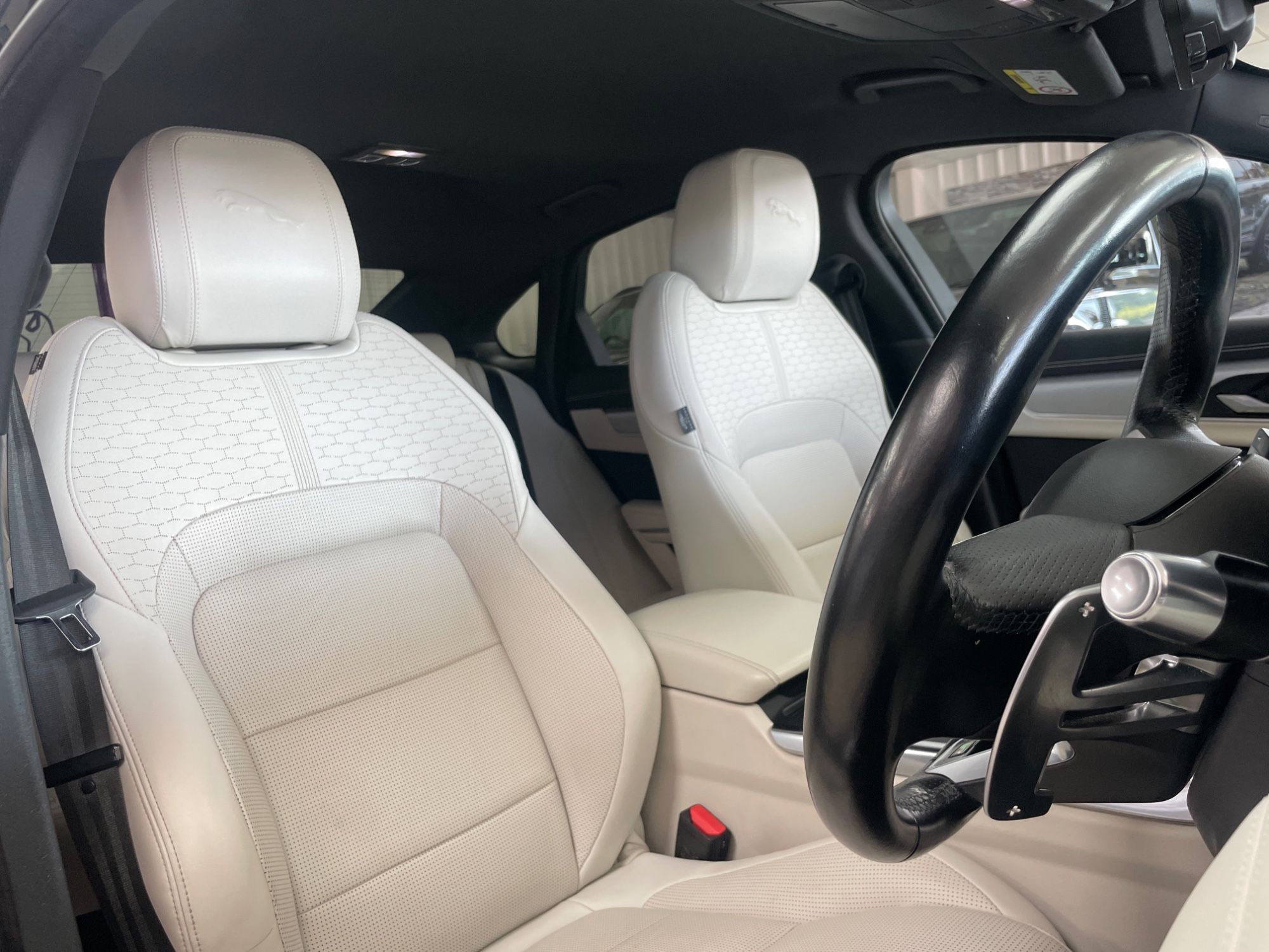 USED 2021 15 JAGUAR XF 2.0 D200 MHEV R-Dynamic SE Saloon 4dr Diesel Auto Euro 6 (s/s) (204 ps) 
