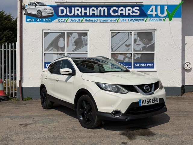 View our NISSAN QASHQAI