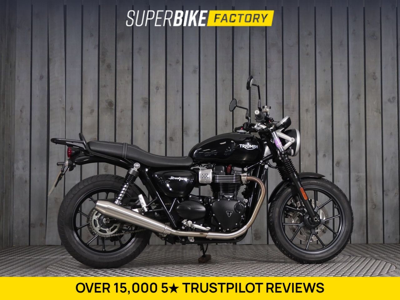 TRIUMPH STREET TWIN