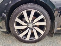 USED 2017 67 VOLKSWAGEN PASSAT 1.8 TSI GT DSG Euro 6 (s/s) 5dr FSHPANROOFCARPLAYDIGI DASH