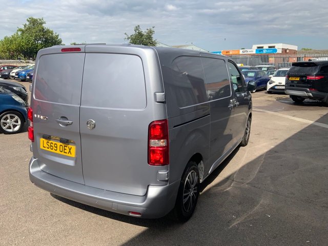 View our VAUXHALL VIVARO