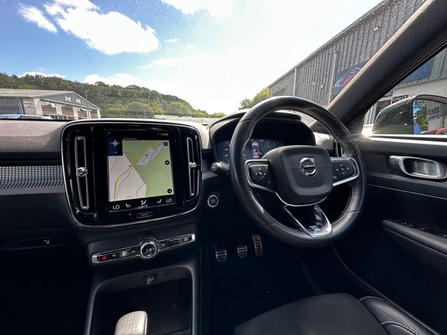 View our VOLVO XC40
