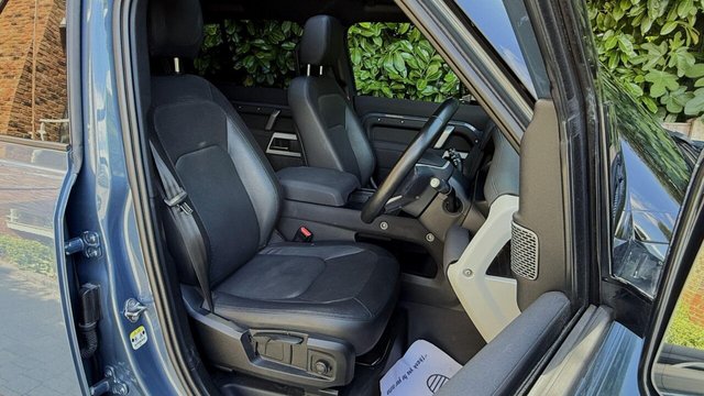 View our LAND ROVER DEFENDER 110