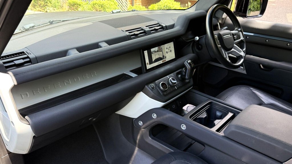 USED 2022 72 LAND ROVER DEFENDER 110 3.0 D250 MHEV X-Dynamic S Auto 4WD Euro 6 (s/s) 5dr 7 SEATS|SUNROOF|BLACK PACK|FSH