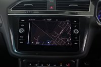 USED 2022 22 VOLKSWAGEN TIGUAN 1.5 TSI R-Line DSG Euro 6 (s/s) 5dr Parking Sensor, Heated Seats,