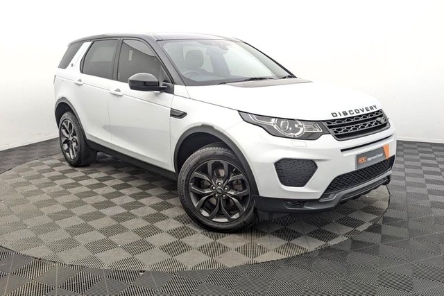 2018 68 LAND ROVER DISCOVERY SPORT 2.0 TD4 Landmark SUV 5dr Diesel Auto 4WD Euro 6 (s/s) (180 ps) 7 Seats, Pan Roof, 4WD