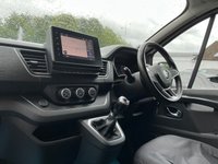 USED 2023 23 RENAULT TRAFIC 2.0 dCi Blue LL30 Sport Crew Van Double Cab 6dr Diesel Manual L2 H1 Euro 6 (s/s) (150 ps) 