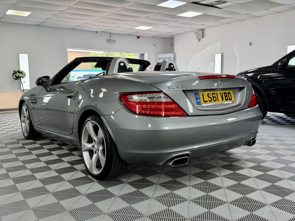 USED 2011 61 MERCEDES-BENZ SLK 1.8 SLK250 BlueEfficiency Edition 125 Convertible 2dr Petrol G-Tronic+ Euro 5 (s/s) (204 ps) 