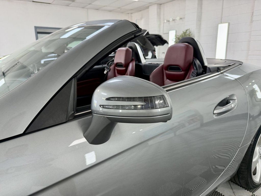 USED 2011 61 MERCEDES-BENZ SLK 1.8 SLK250 BlueEfficiency Edition 125 Convertible 2dr Petrol G-Tronic+ Euro 5 (s/s) (204 ps) 