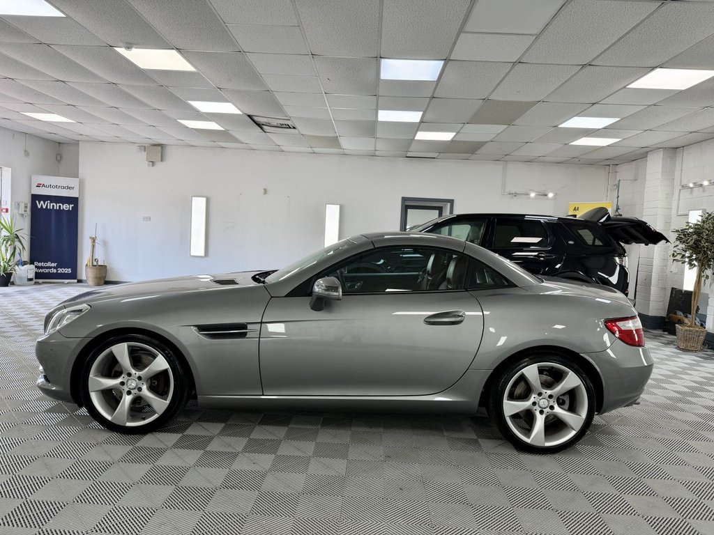 USED 2011 61 MERCEDES-BENZ SLK 1.8 SLK250 BlueEfficiency Edition 125 Convertible 2dr Petrol G-Tronic+ Euro 5 (s/s) (204 ps) 