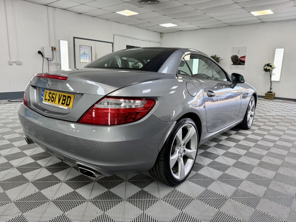 USED 2011 61 MERCEDES-BENZ SLK 1.8 SLK250 BlueEfficiency Edition 125 Convertible 2dr Petrol G-Tronic+ Euro 5 (s/s) (204 ps) 