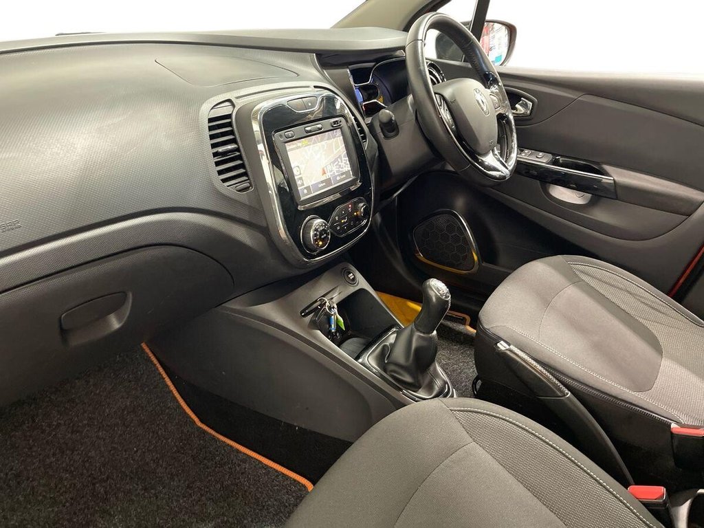 USED 2015 65 RENAULT CAPTUR 0.9 TCe ENERGY Dynamique Nav SUV 5dr Petrol Manual Euro 6 (s/s) (90 ps) Rear Parking Sensors