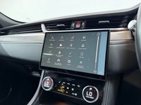 USED 2021 JAGUAR F-PACE 2.0 D200 MHEV R-Dynamic S SUV 5dr Diesel Auto AWD Euro 6 (s/s) (204 ps) 