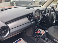 USED 2011 61 MINI HATCH 1.6 One Hatchback 3dr Petrol Manual Euro 5 (98 ps) 