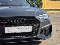 USED 2019 69 AUDI RS4 AVANT 2.9 TFSI V6 Sport Edition Estate 5dr Petrol Tiptronic quattro Euro 6 (s/s) (450 ps) FASH|20"|C&S|PANROOF|MASSAGE