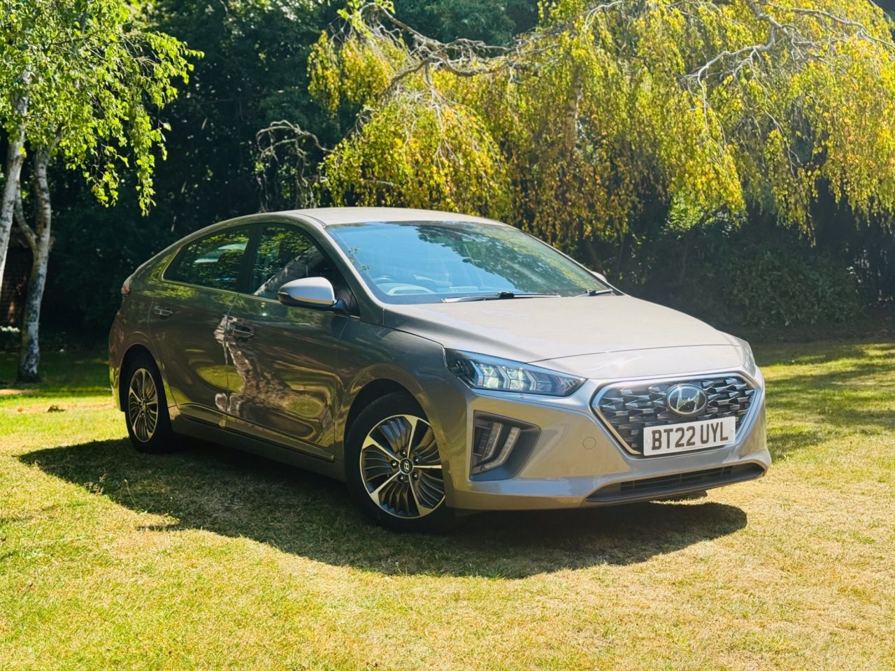 2022 Hyundai IONIQ Premium Phev Semi-auto