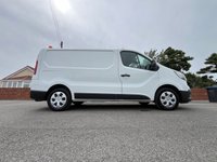 USED 2023 23 RENAULT TRAFIC 130 2.0 dCi Blue SL28 Business+ L1 H1 Euro 6 74K +VAT 