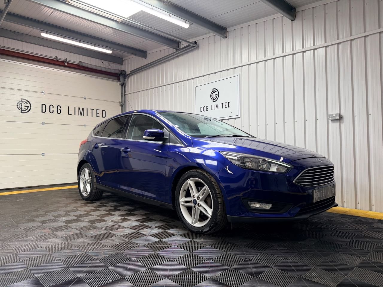 FORD FOCUS 2016 1.0T ECOBOOST ZETEC HATCHBACK 5DR PETROL MANUAL EURO 6 S S...