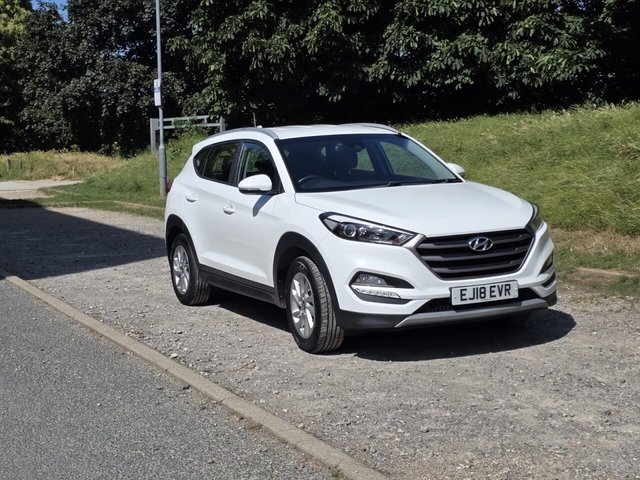 View our Hyundai Tucson 2.0 CRDi SE Nav SUV 5dr Diesel Manual 4WD Euro 6 (136 ps)