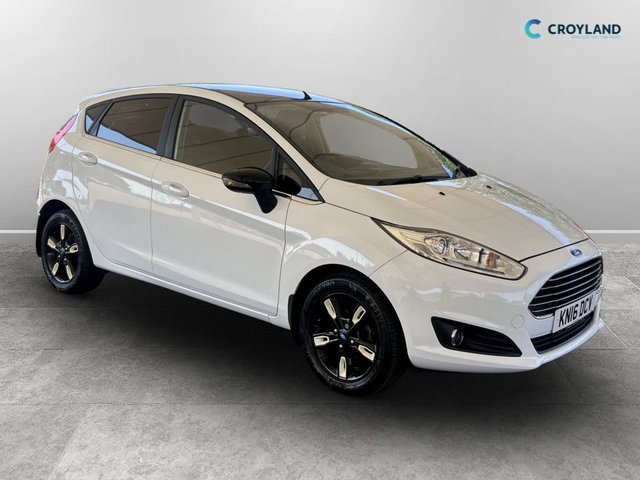 View our Ford Fiesta 1.0T EcoBoost Zetec White Edition Hatchback 5dr Petrol Manual Euro 6 (s/s) (100 ps)