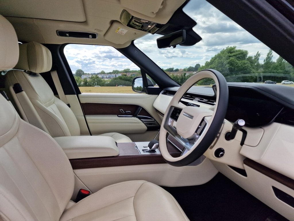 USED 2024 24 LAND ROVER RANGE ROVER 3.0 D300 MHEV Autobiography SUV 5dr Diesel Auto 4WD Euro 6 (s/s) (300 ps) FINANCE AVAILABLE