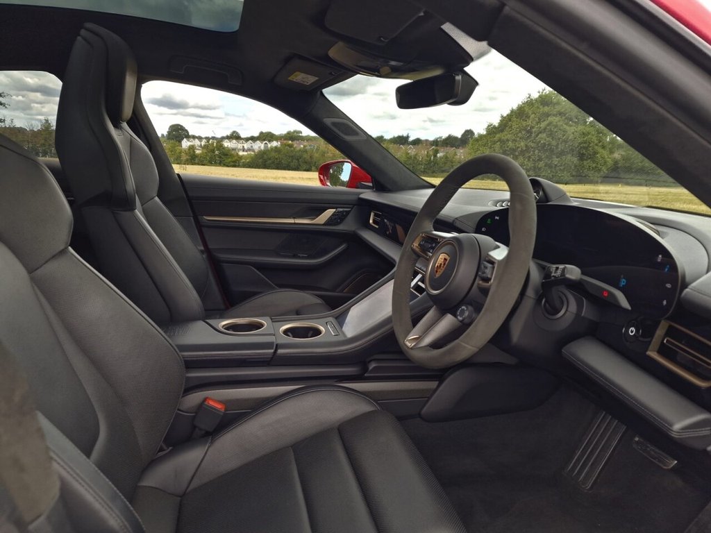 USED 2020 20 PORSCHE TAYCAN Performance Plus 93.4kWh Turbo S Saloon 4dr Electric Auto 4WD (761 ps) FINANCE AVAILABLE