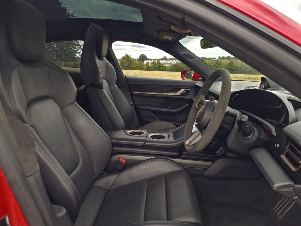 USED 2020 20 PORSCHE TAYCAN Performance Plus 93.4kWh Turbo S Saloon 4dr Electric Auto 4WD (761 ps) FINANCE AVAILABLE