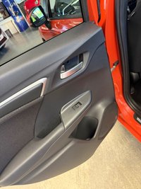 USED 2016 66 HONDA JAZZ 1.3 i-VTEC EX Hatchback 5dr Petrol CVT Euro 6 (s/s) (102 ps) 