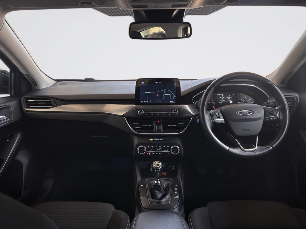 2019 Ford Focus — image 1