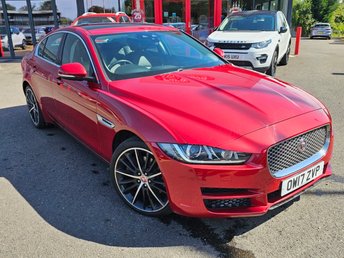 2017 JAGUAR XE 2.0d Portfolio Saloon 4dr Diesel Auto AWD Euro 6 (s/s) (240 ps) £12995.00