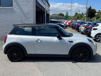 USED 2022 22 MINI Electric Hatch Cooper SE 32.6kWh Level 2 Hatchback 3dr Electric Auto (184 ps) AUTO ELECTRIC -- 1 OWNER -- NAV -- CAMERA -- HEATED SEATS -- CRUISE