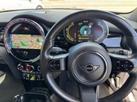 USED 2022 22 MINI Electric Hatch Cooper SE 32.6kWh Level 2 Hatchback 3dr Electric Auto (184 ps) AUTO ELECTRIC -- 1 OWNER -- NAV -- CAMERA -- HEATED SEATS -- CRUISE
