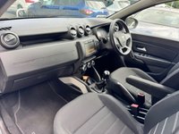 USED 2020 70 DACIA DUSTER 1.3 TCe Prestige SUV 5dr Petrol Manual 4WD Selectable Euro 6 (s/s) (150 ps) 1 OWNER + NAVIGATION + 360 CAMERA + DAB + 4WD