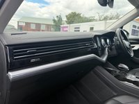 USED 2021 21 VOLKSWAGEN TOUAREG 3.0 TDI V6 SEL SUV 5dr Diesel Tiptronic 4Motion Euro 6 (s/s) (231 ps) 