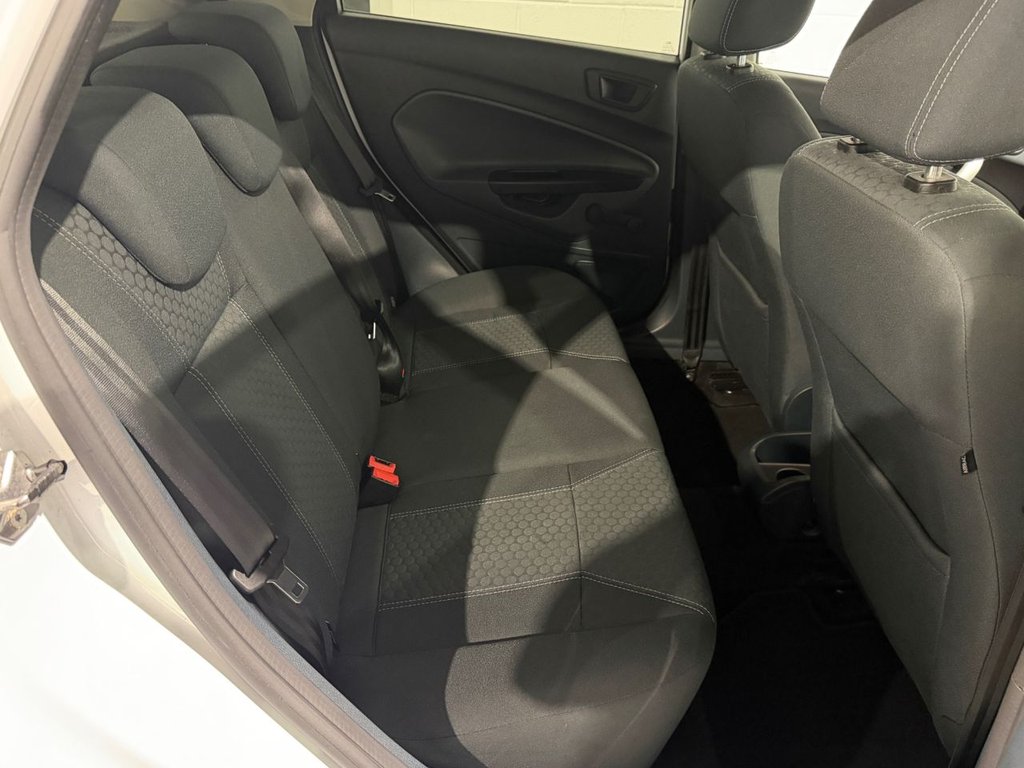 USED 2010 60 FORD FIESTA 1.6 Titanium Hatchback 5dr Petrol Manual (134 g/km, 118 bhp) 