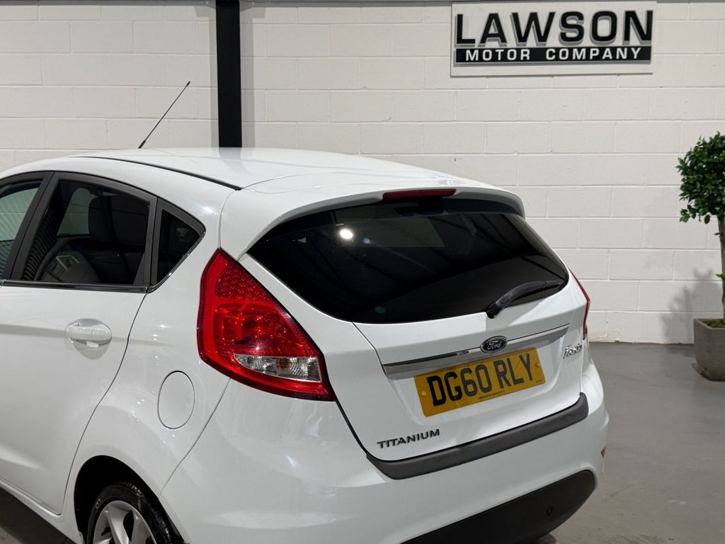 USED 2010 60 FORD FIESTA 1.6 Titanium Hatchback 5dr Petrol Manual (134 g/km, 118 bhp) 
