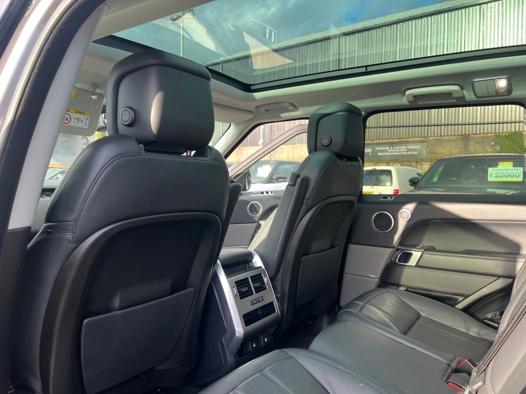 USED 2018 68 LAND ROVER RANGE ROVER SPORT 3.0 SD V6 HSE SUV 5dr Diesel Auto 4WD Euro 6 (s/s) (306 ps) 