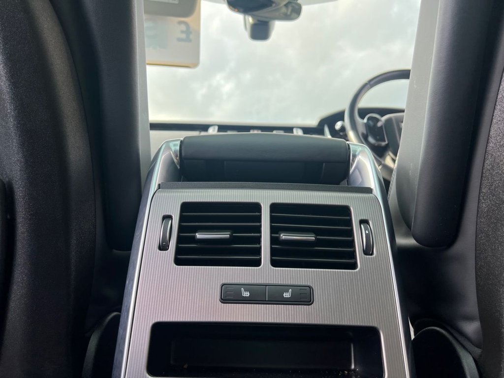 USED 2018 68 LAND ROVER RANGE ROVER SPORT 3.0 SD V6 HSE SUV 5dr Diesel Auto 4WD Euro 6 (s/s) (306 ps) 