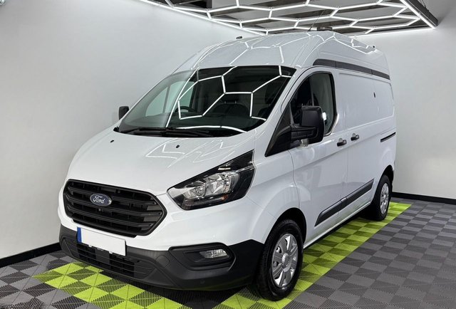 View our FORD TRANSIT CUSTOM