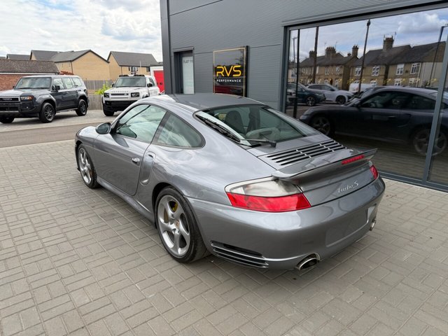 View our PORSCHE 911