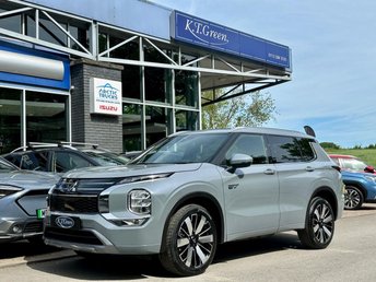 View our MITSUBISHI OUTLANDER