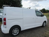 USED 2022 22 VAUXHALL VIVARO 2.0 Turbo D 3100 Sportive Panel Van 6dr Diesel Manual L1 H1 Euro 6 (s/s) (145 ps) Air con, Full roof rack fitted
